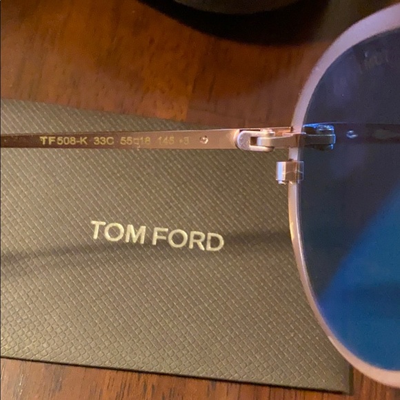 Tom Ford Aviator UNISEX - Picture 3 of 3